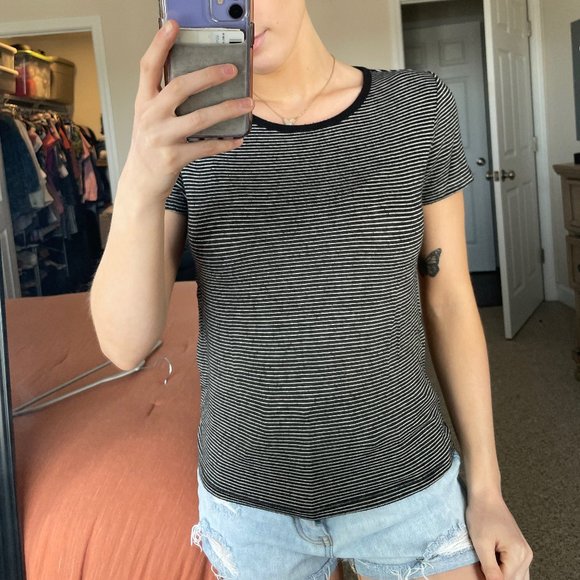 Striped short sleeve shirt - Picture 2 of 3